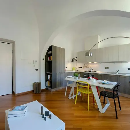 Altido Lovely Flat For 4 Near Piazza Corvetto Genoa